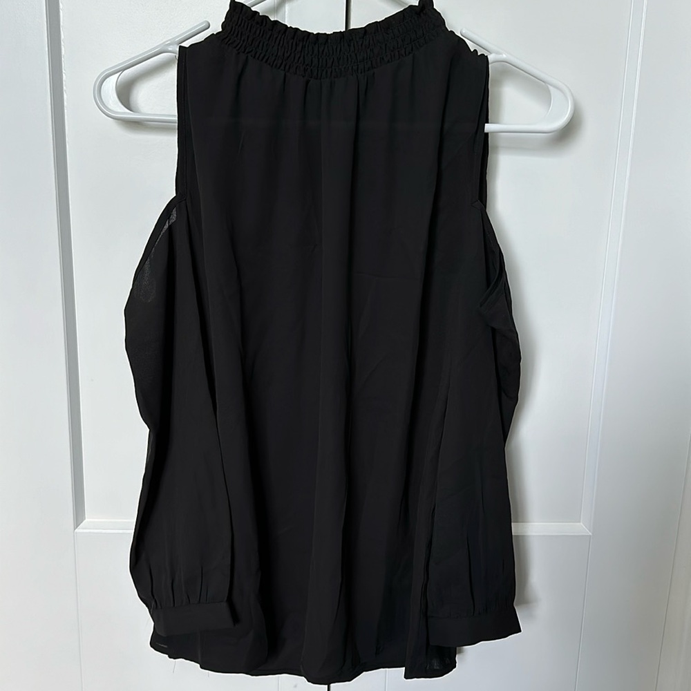 NWT Eclair Cutout Blouse